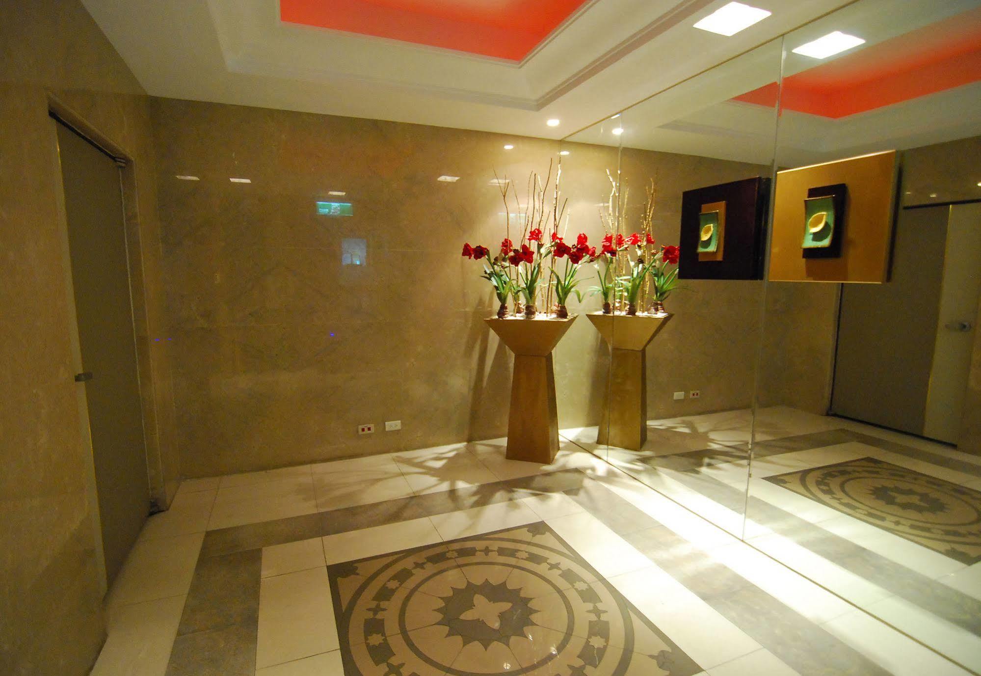 Yes Motel Zhonghe  Bagian luar foto
